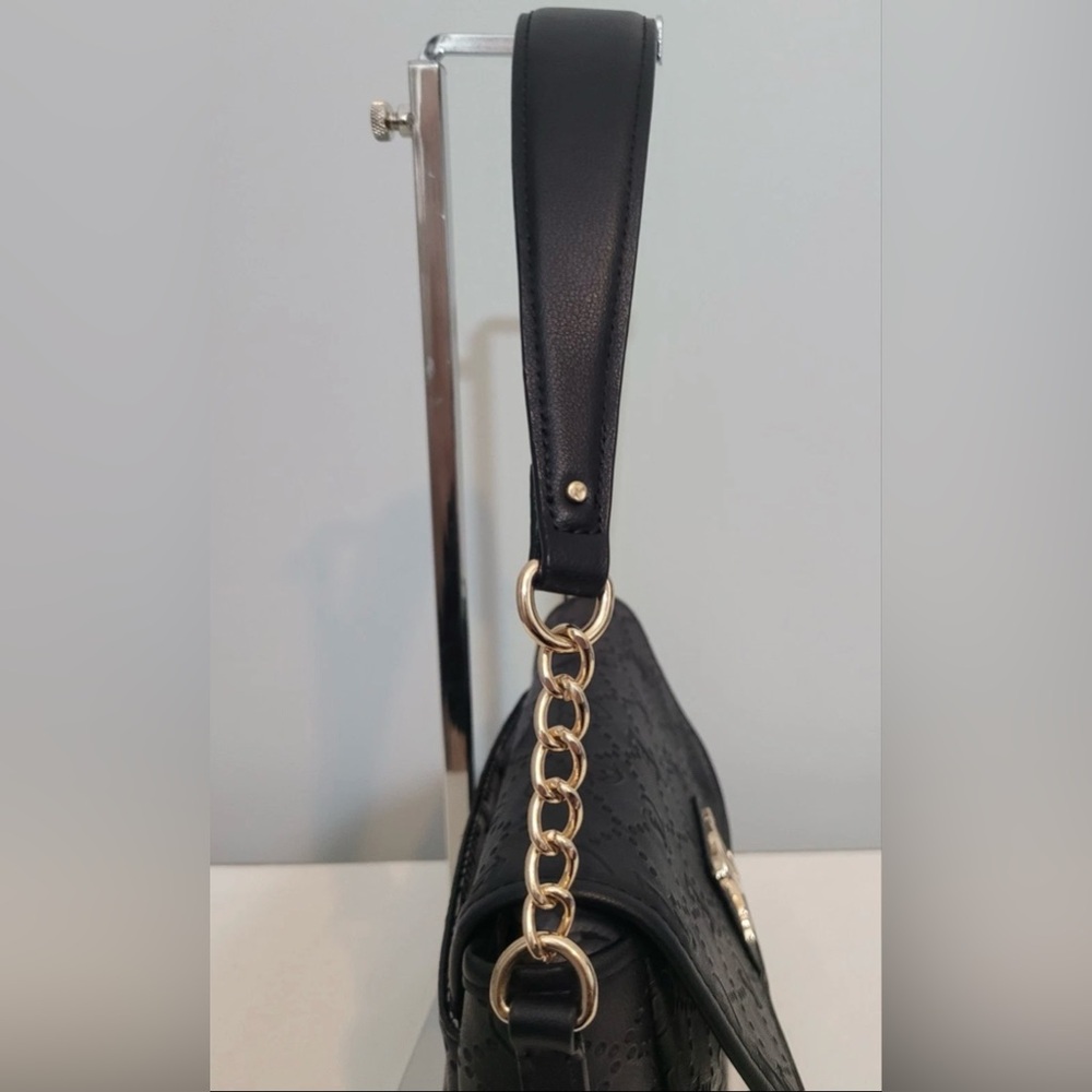 Juicy Couture Black Logo Embossed Crossbody Shoulder Bag Faux Leather - 2 Straps - Picture 6 of 16